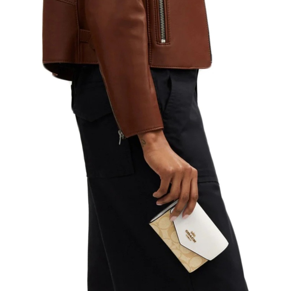 Coach Mini Envelope Wallet With Strap In Signature Canvas - Light Brown - Picture 16 of 17